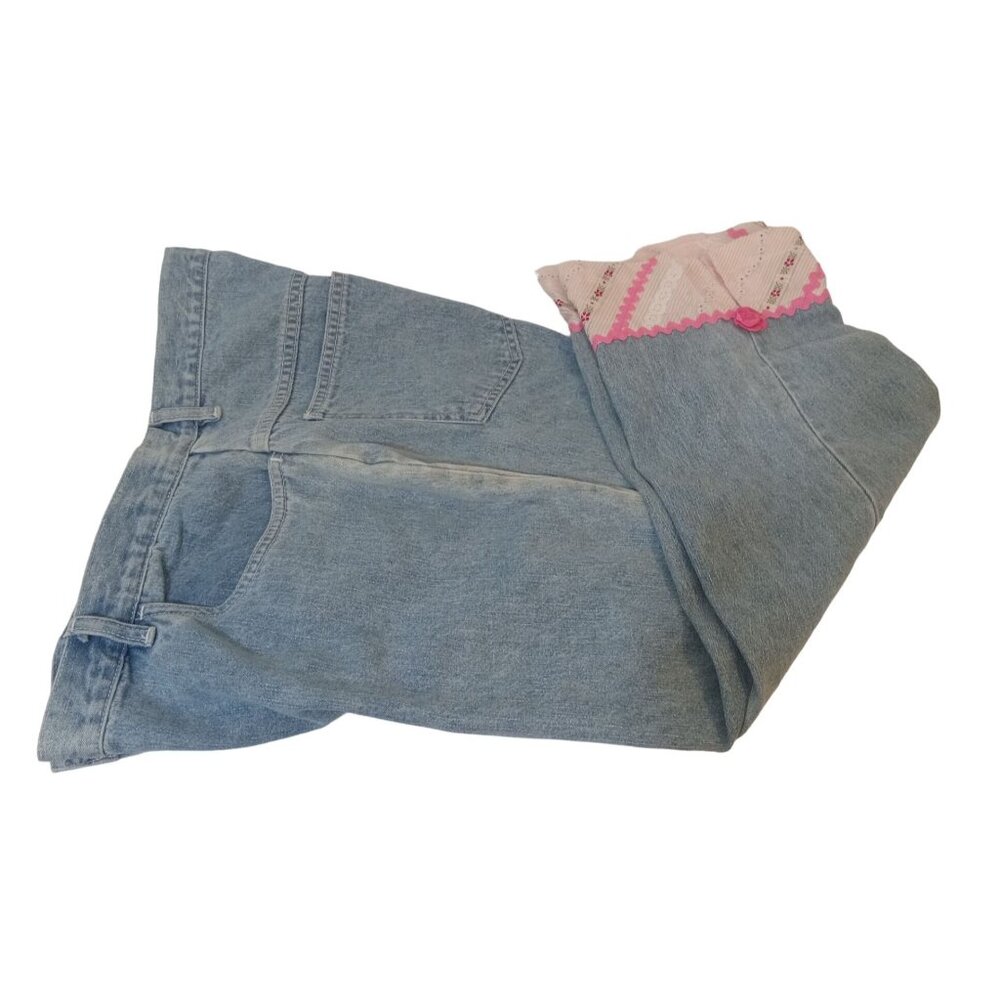 Christopher And Banks Capri Jean Pants Womens Size 10 Blue Pink Flower Pockets - Picture 2 of 7